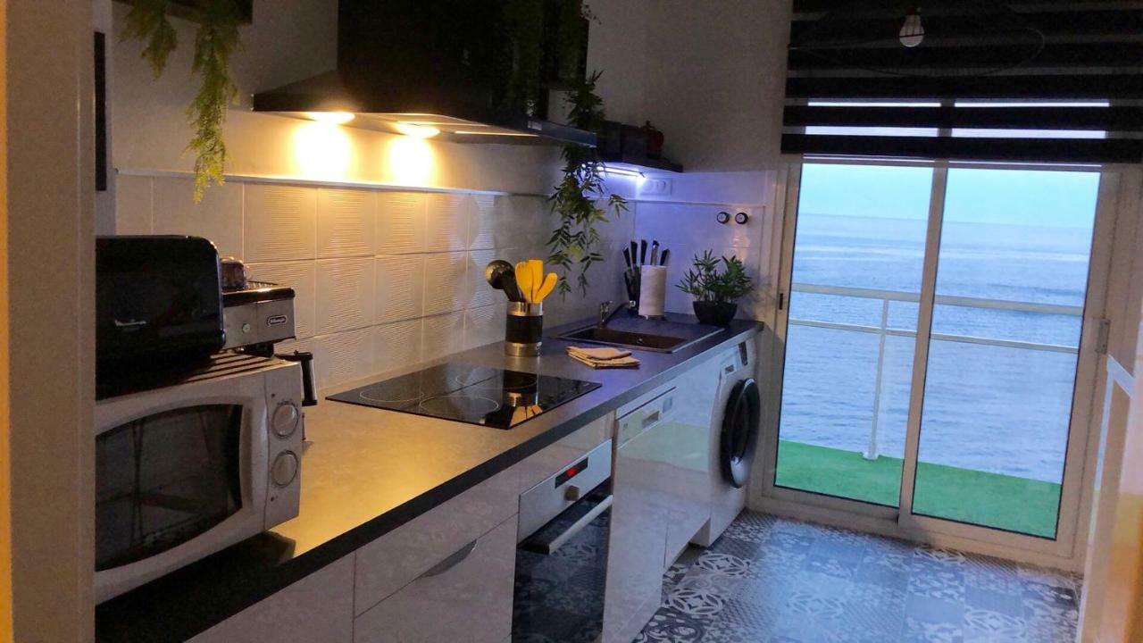 Vue Exceptionnelle Debut Cap Corse La Pier Noire Appartement San-Martino-di-Lota Buitenkant foto